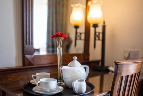 设施服务, 皮娅贝拉酒店 (Pia Bella Hotel) in 金瑞目