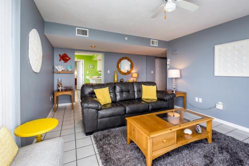 Bermuda Dunes 903 2 Bedrooms Sleeps 4 Gulf Front Elevator Heated Pool - image 11