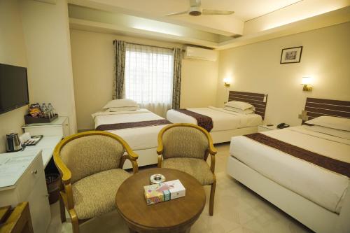 room detail thumbnail 0