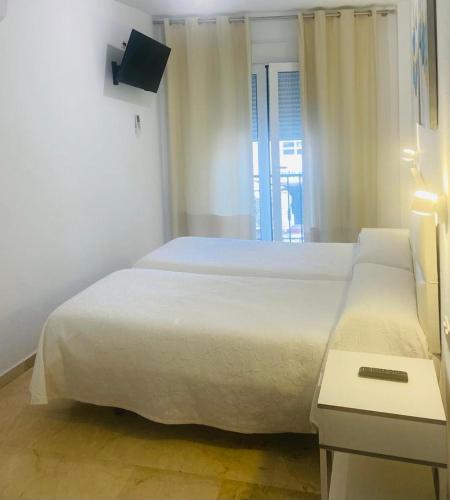 Hostal Tres Soles - image 6