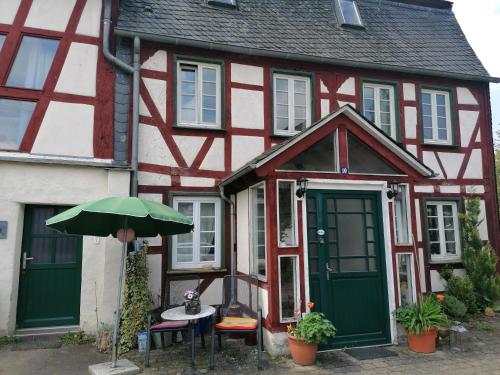 Hof Idarwald in 霍爾布魯赫