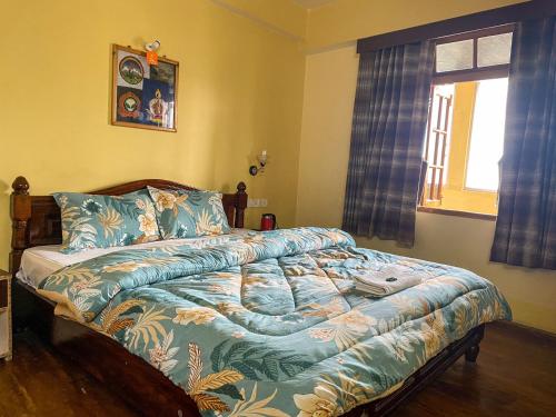 1 queen bed