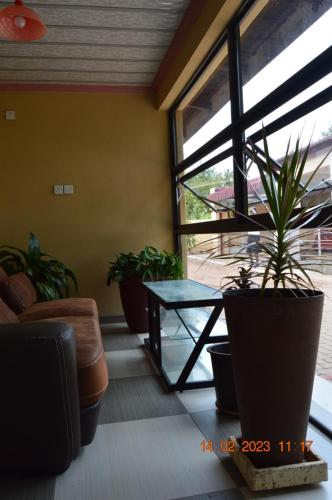 Iekārtas, Glorious Home Bed & Breakfast in Kopong