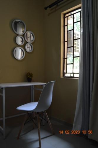 Iekārtas, Glorious Home Bed & Breakfast in Kopong