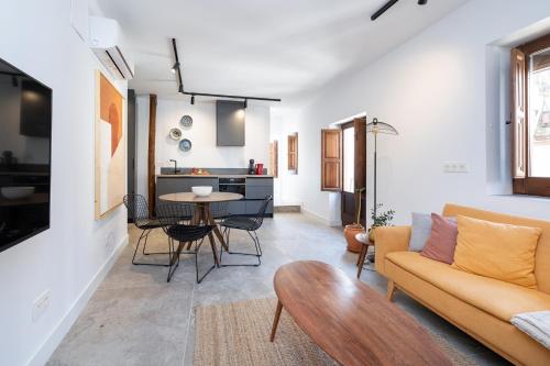Apartamentos Realejo - diseño, confort y encanto en el centro histórico de Granada 4