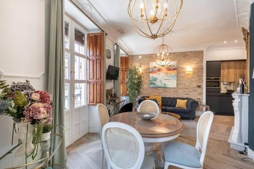  CH Elvira Luxury Apartment in Granada