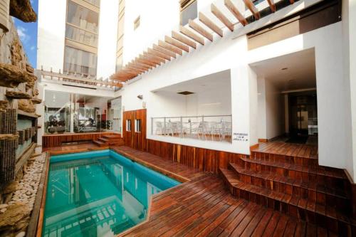 สระว่ายน้ำ, Hotel Inglaterra in แทมปิโก