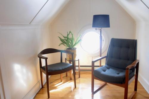 المرافق, Napier House in كامب بيلتون