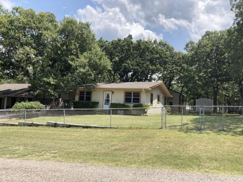 Lake Texoma lake house