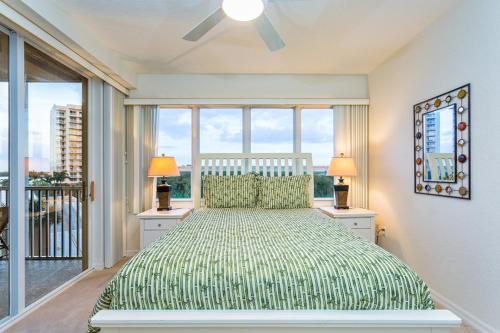 Island Beach Club 304 2 Bedrooms Pool Elevator WiFi Sleeps 6 Bay view - image 10