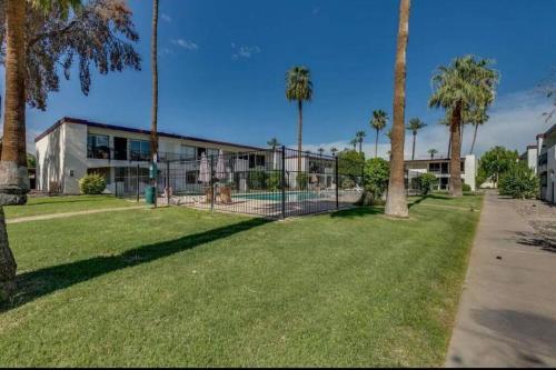 Pool, Modern Villa in Old Litchfield in Litchfield Park