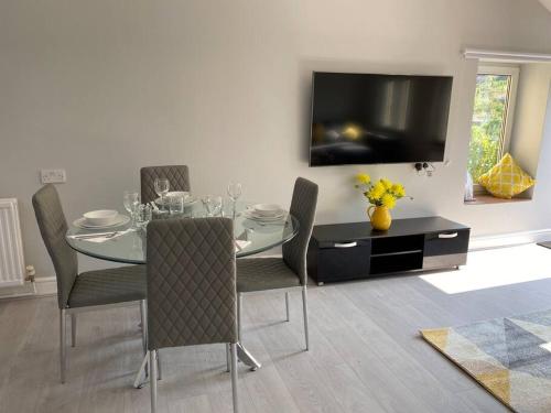 The Terrace - Annexe with views in Bathford