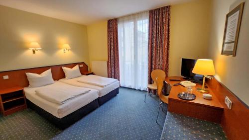 Hotel Amadeus Dresden Neustadt - Photo 2
