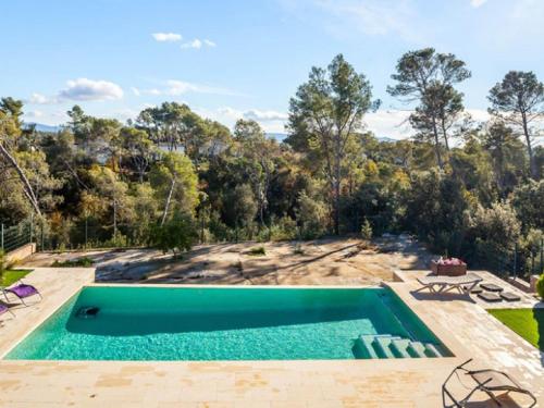 beautiful holiday home in Castellar del Riu with garden