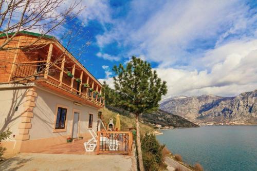 Villa Strp - image 2
