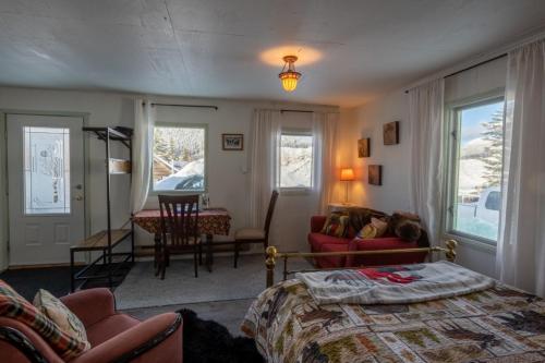 . Meadow Suites in Wells