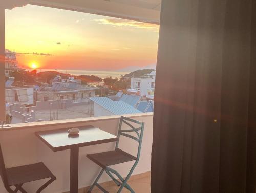 Villa White – Ksamil, OR