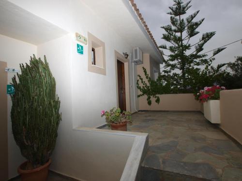 Asterion Apartments - image 4