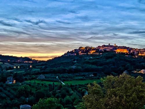 ทัศนียภาพ, Stelle di Monte in มอนเตปุลชาโน