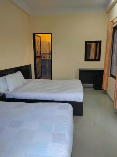 Kavre Guest House in لومبينى