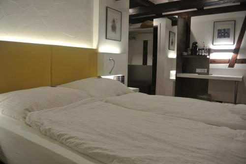 Hotel-Restaurant Goldenes Lamm Room Type - Comfort Double Room