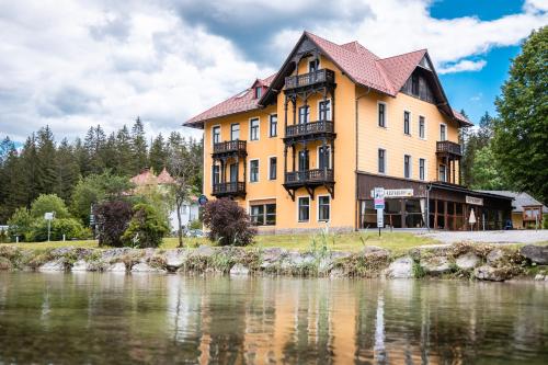 Herrenhaus am Erlaufsee - DorfResort Mitterbach in Mariazell, Österreich