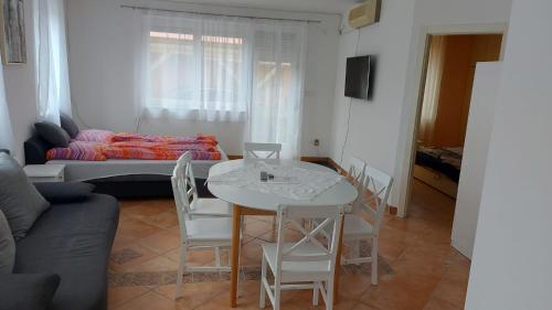 David Apartman in ジュラ