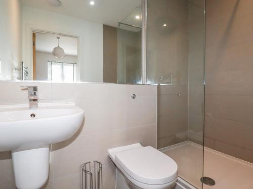 Number 10 Cornwall - image 7