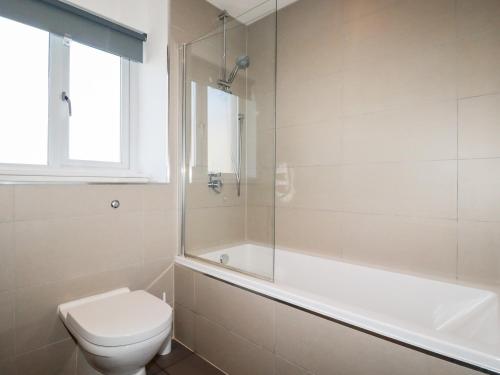 Number 10 Cornwall - image 9
