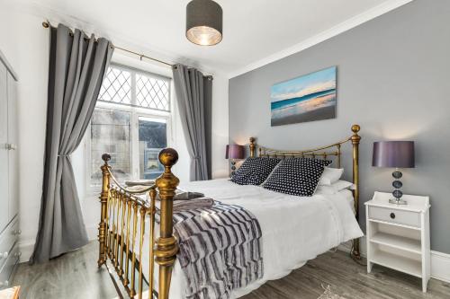 Sunbury Villa - Close to Town and Beaches - image 4