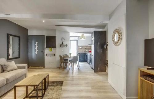 Bel appartement avec terrasse au cœur d'Avignon - Location saisonnière - Avignon