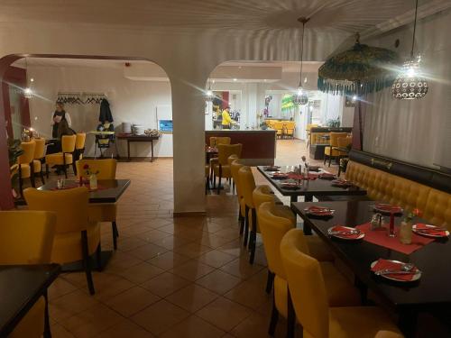 Hotel Am Wildpark - image 7