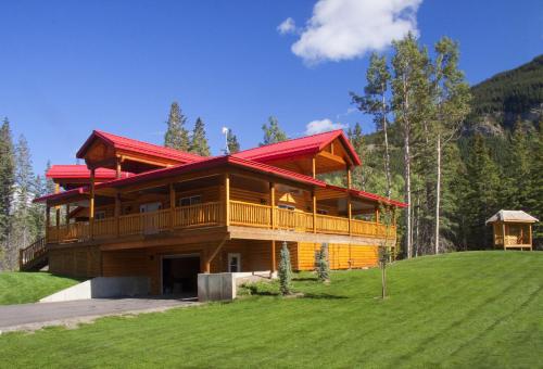 Jasper East Cabins