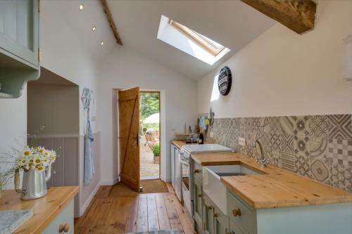 L'Amelia Les Trois Petites Maisons in Mailhac-sur-Benaize