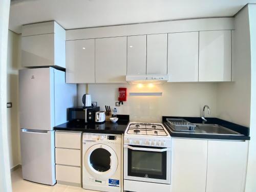 Lux BnB Studio Ghalia JVC, Dubai (photo 3)