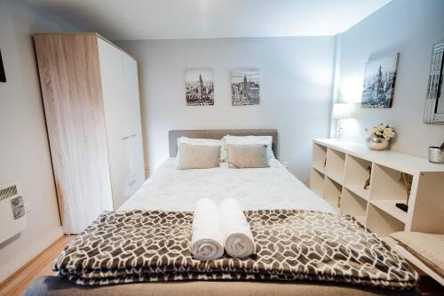 Modern central Penthouse - 1 FreeParking, Liverpool (photo 3)
