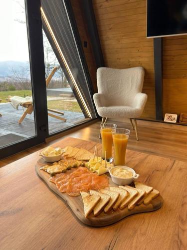 Loon Moon Mountain Chalets in 塞拉耶佛郊區