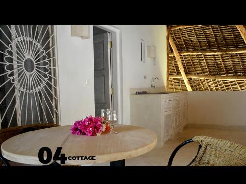 04 beach cottage malindi