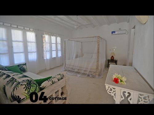 04 beach cottage malindi