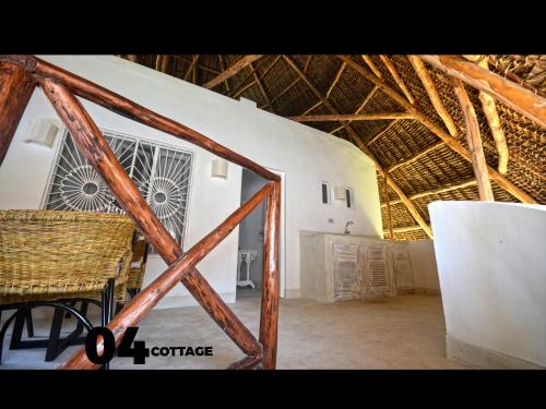 04 beach cottage malindi