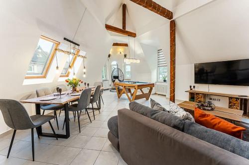 Loft mit Billard-Tisch und PS4, Вупперталь (фото 2)