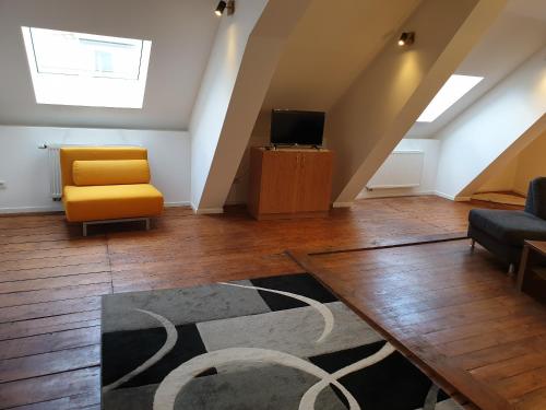 Közös társalgó / TV, Nilos Apartment in Diez