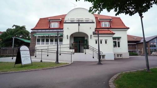 . Rosenberg Hotell & Restaurang