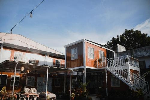 Olive Hostel Roxas City - 숙소 외관