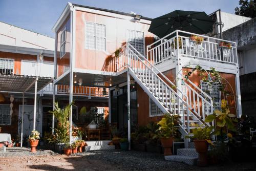 Olive Hostel Roxas City - 숙소 외관