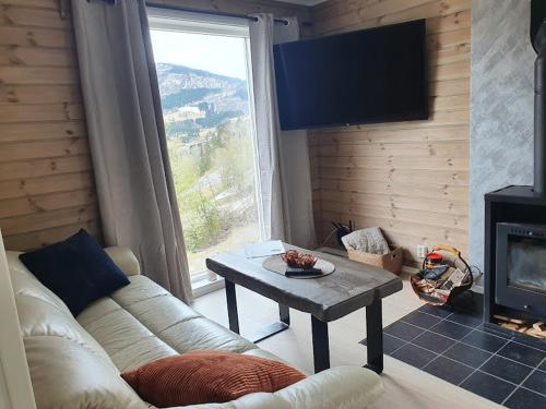 Molden 2-fjellutsikt og jacuzzi tilgang. in Luster