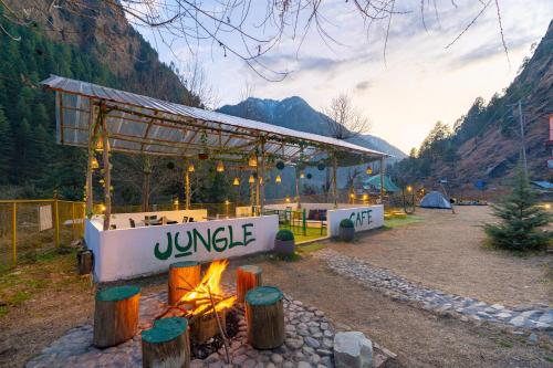 Jungle Hostel by Whoopers