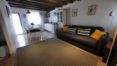 設施, La Encina del Abuelo in 拉德拉達