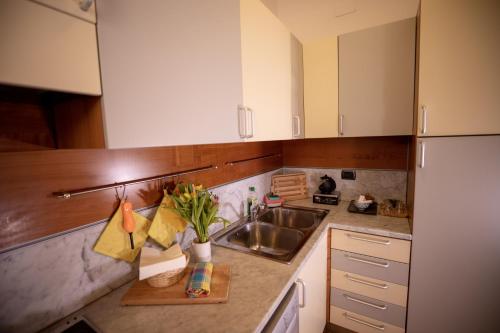 Like Romeo Suites - image 5
