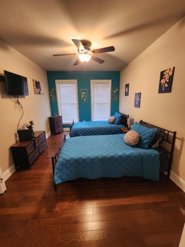 Guestroom, Spacious Newly Renovated Home in Peoplestown